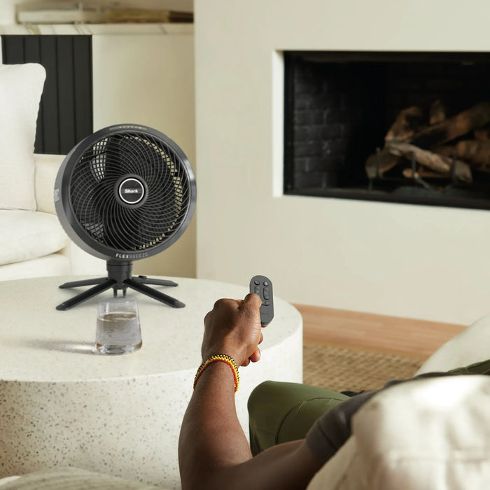 Shark FlexBreeze Pro Mist Indoor & Outdoor Fan in Blush